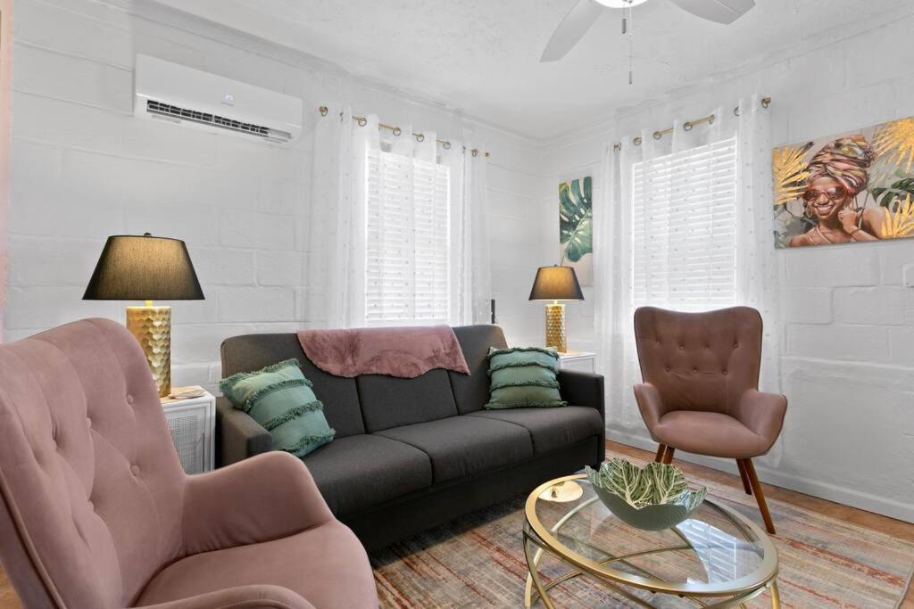 The Pink Oasis Waterfront 1 Bed Apt Apartment Tampa Ngoại thất bức ảnh